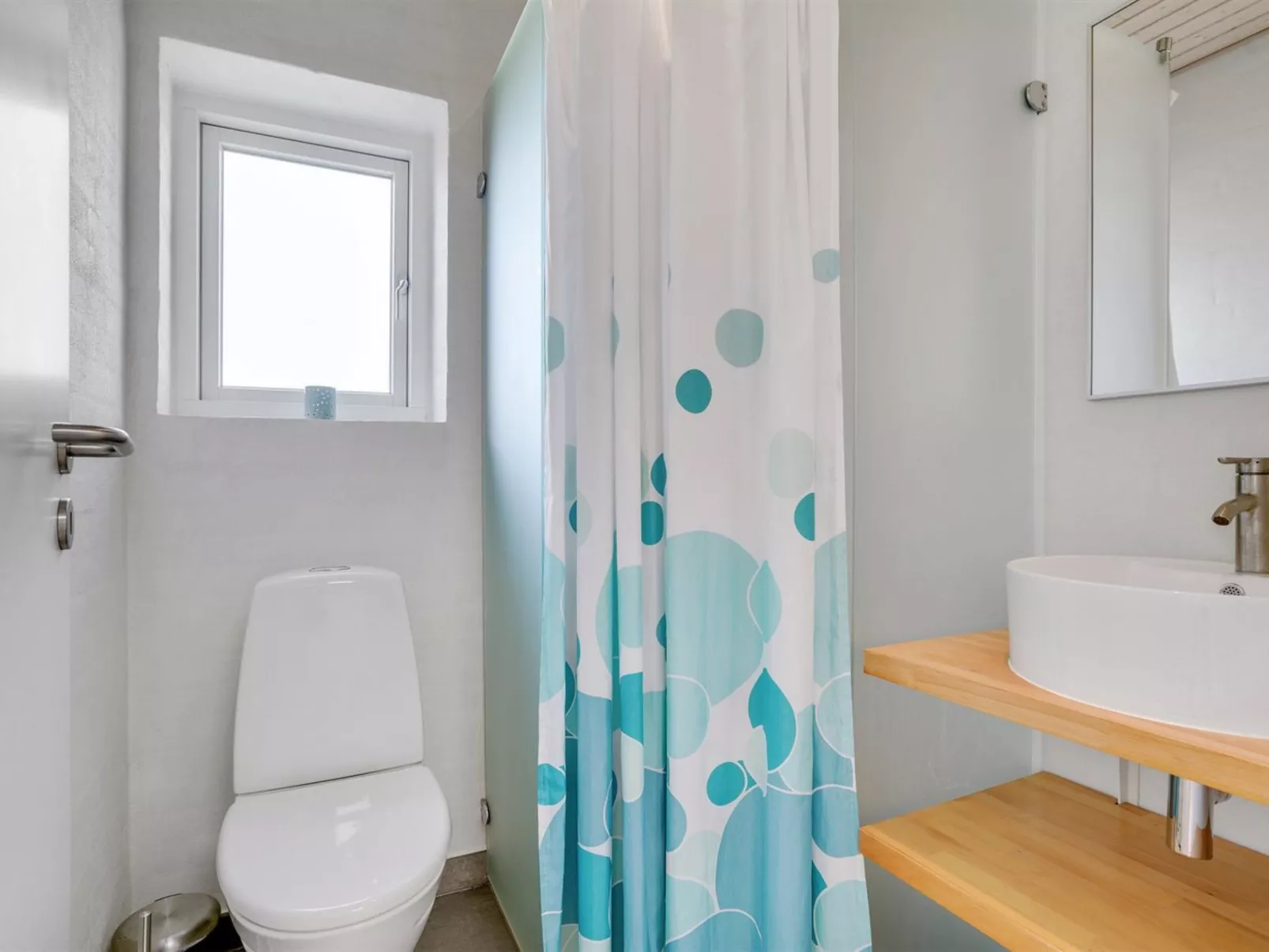 "Carstina" - 400m from the sea-Binnen