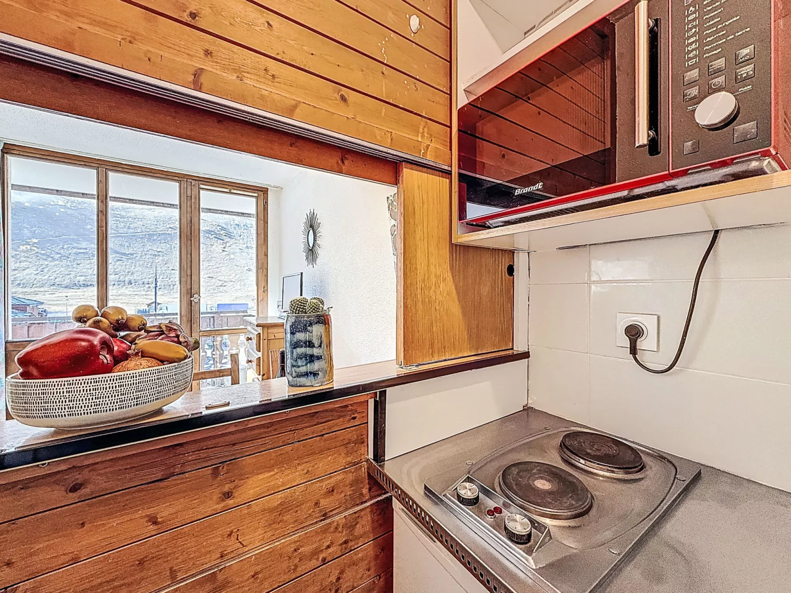 Rond Point des Pistes (Val Claret)-Binnen