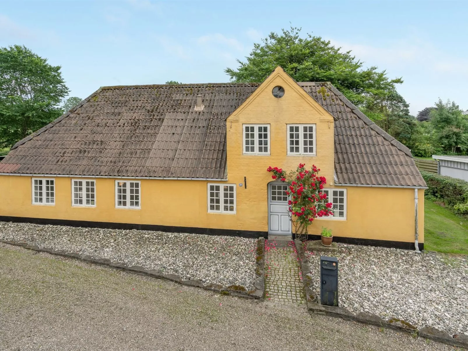 "Ilsa" - 9.8km from the sea-Buiten