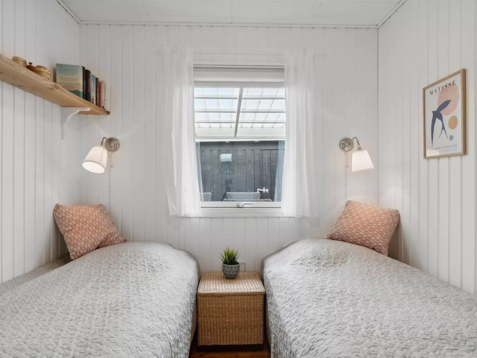 "Kajo" - 800m from the sea-Binnen