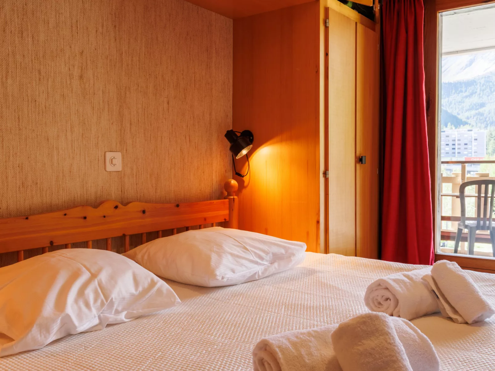 Dents Rousses H2-Binnen