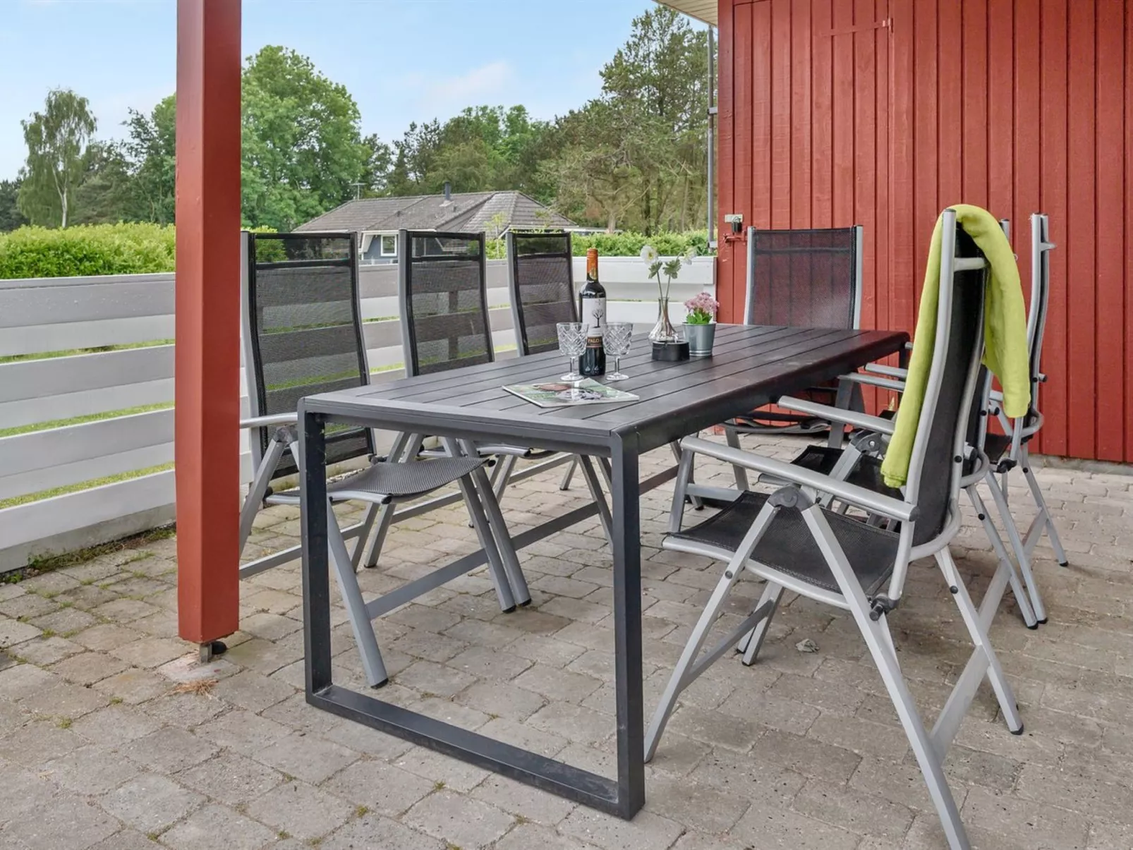 "Emly" - 1.1km from the sea-Buiten