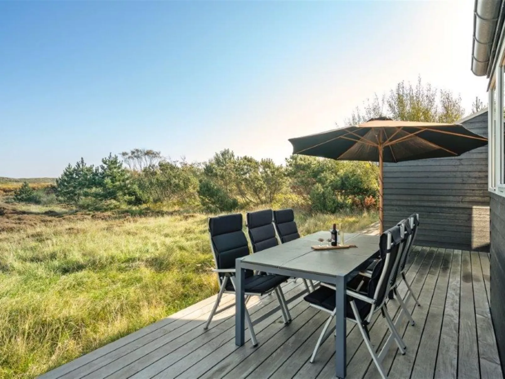 "Helin" - 100m from the sea-Buiten