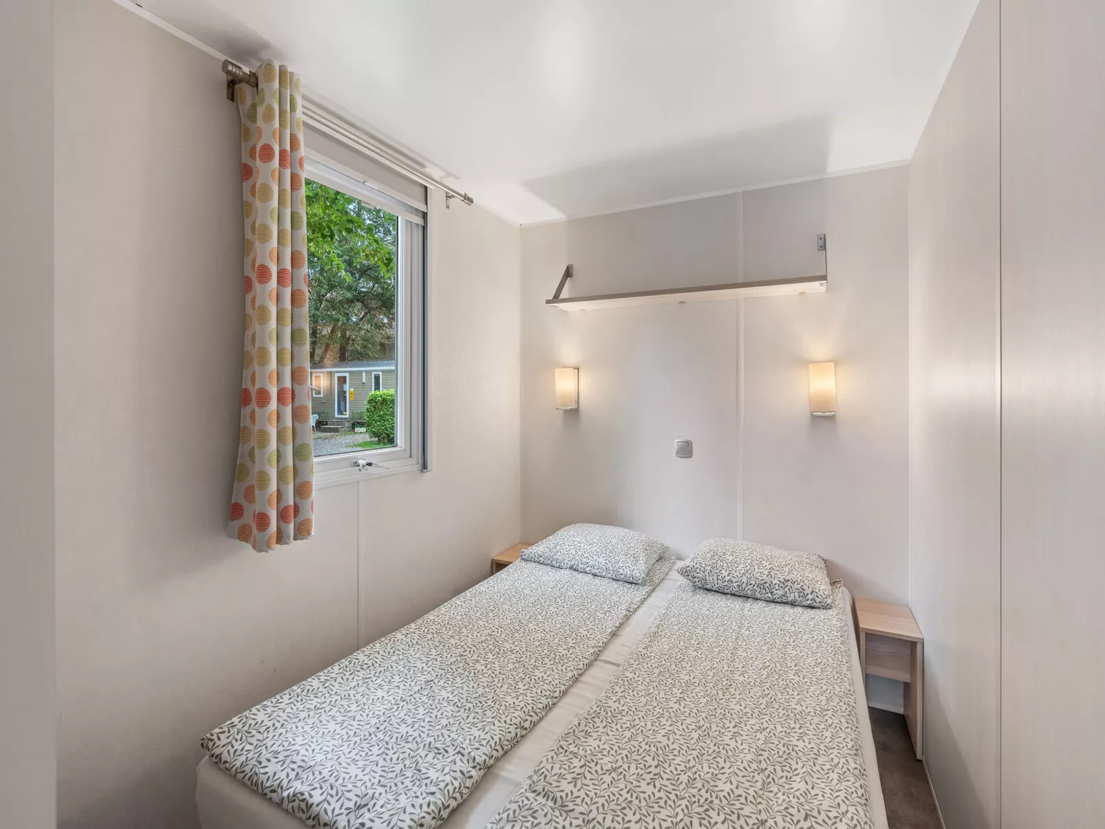 Sunset Terrace-Binnen