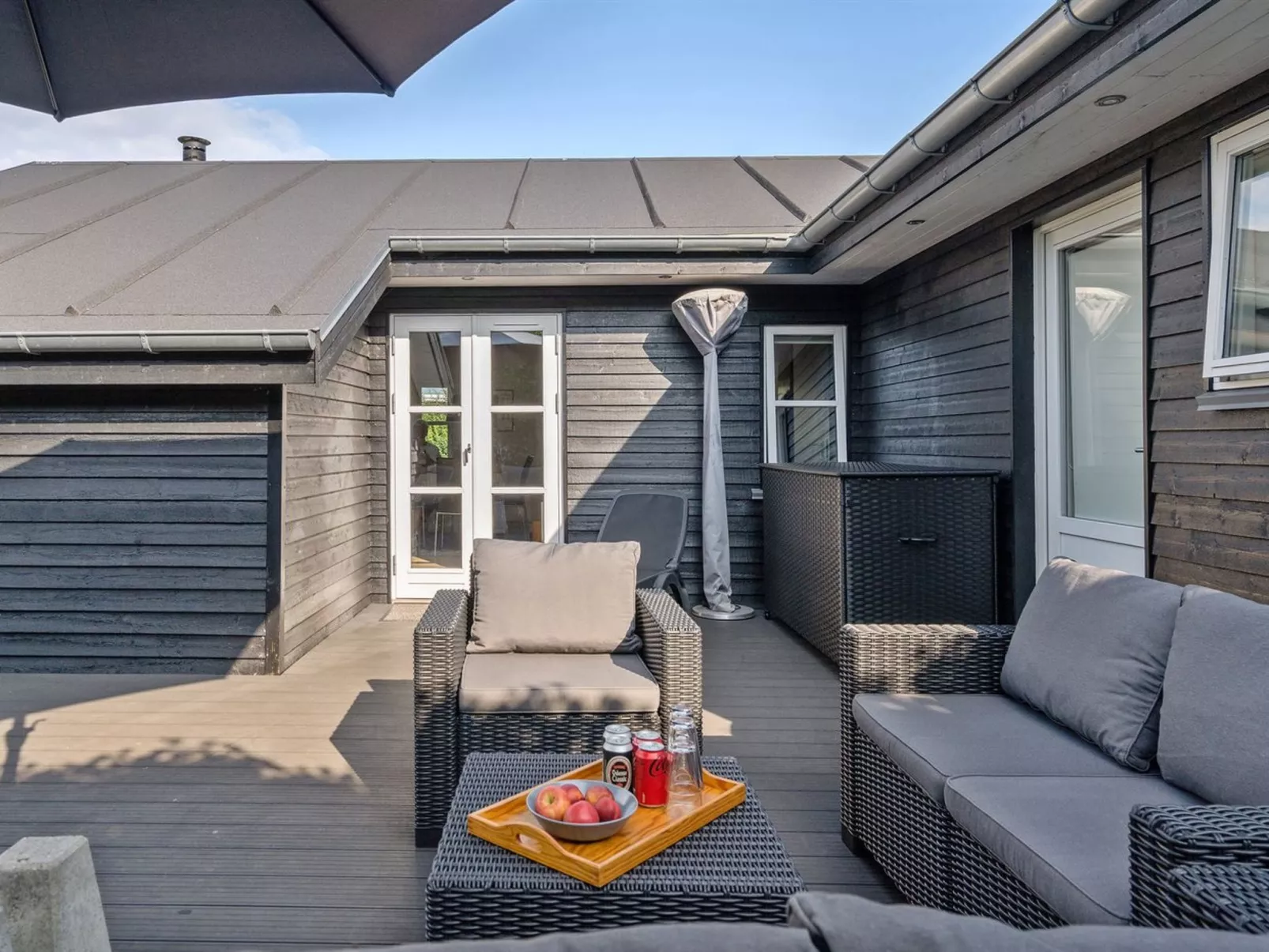 "Kamilla" - 200m from the sea-Buiten