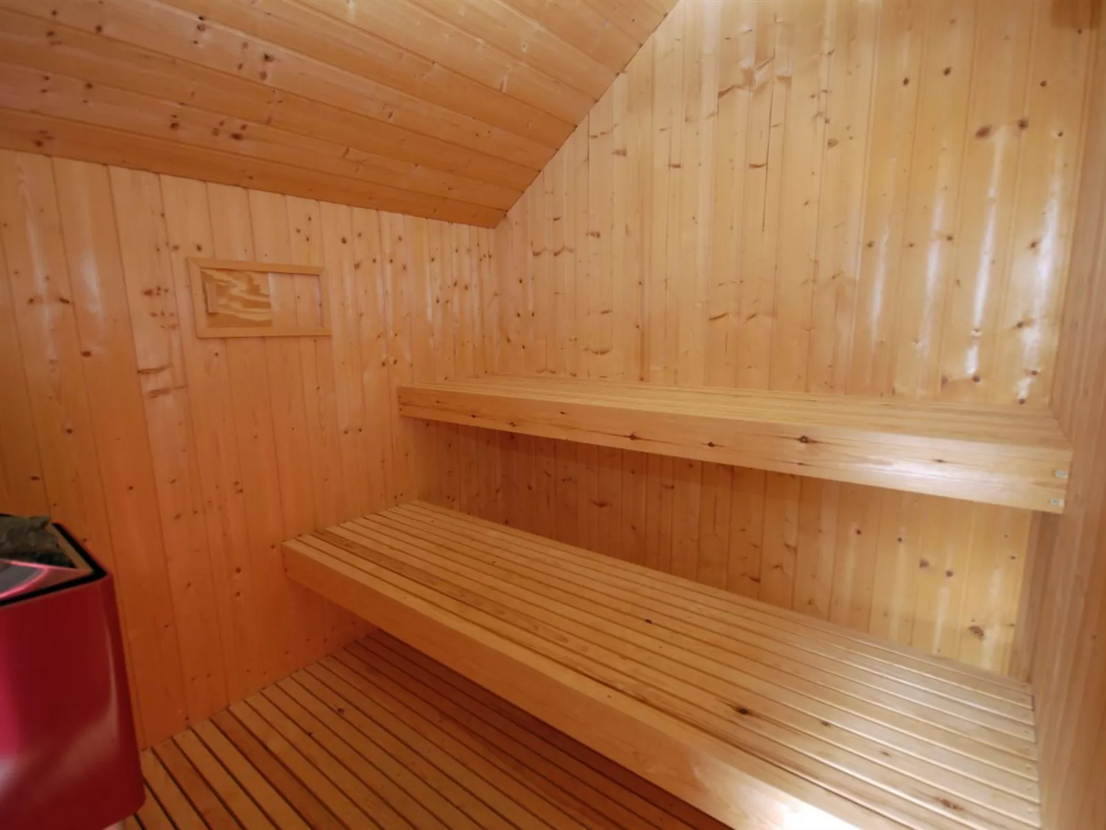 "Sightrygg" -  from the sea-Binnen