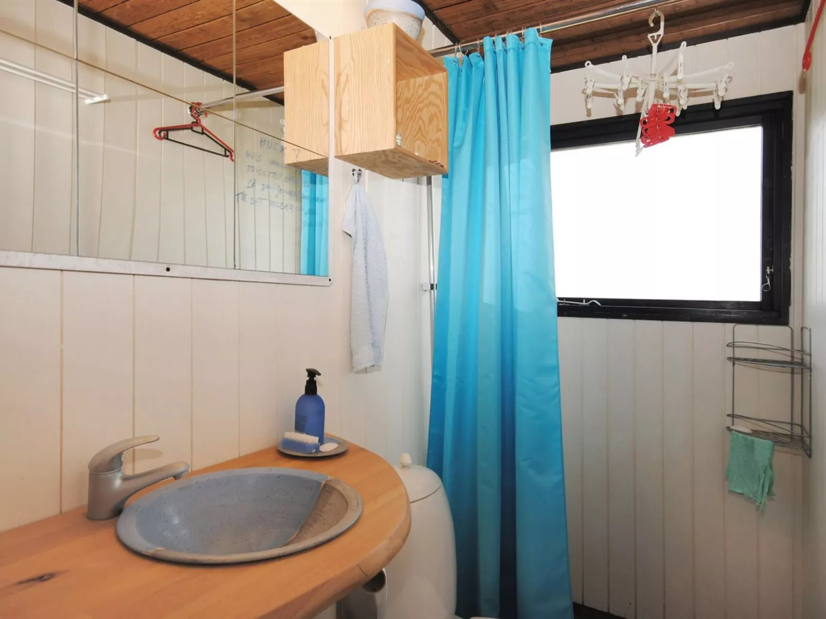 "Deni" - 4km from the sea-Binnen