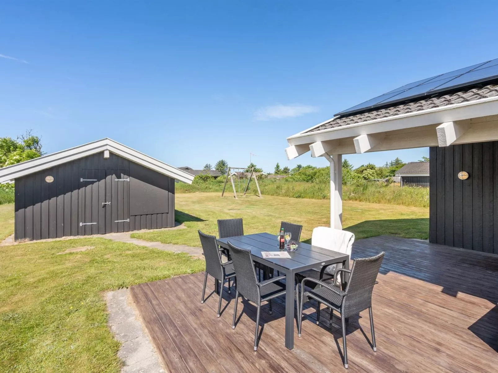 "Serine" - 800m from the sea-Buiten