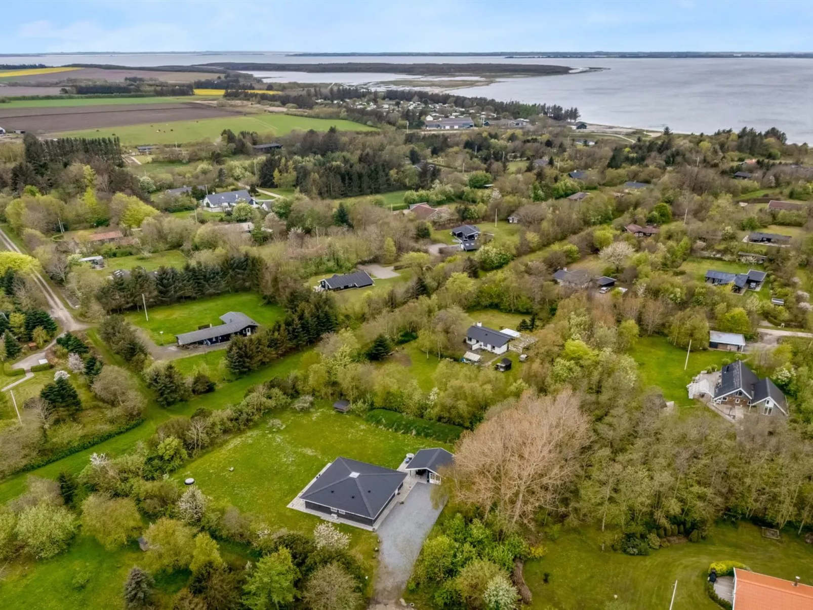 "Veijo" - 400m to the fjord