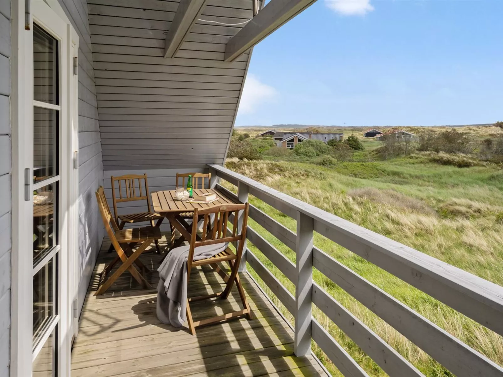 "Bjarnger" - 200m from the sea-Buiten