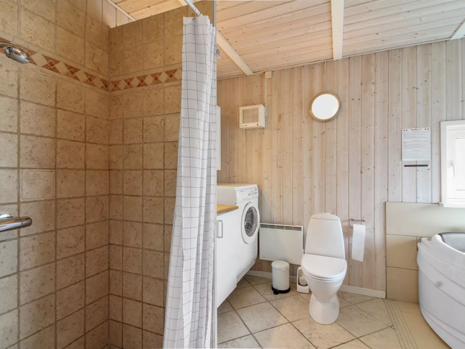 "Mette" - 98m from the sea-Binnen