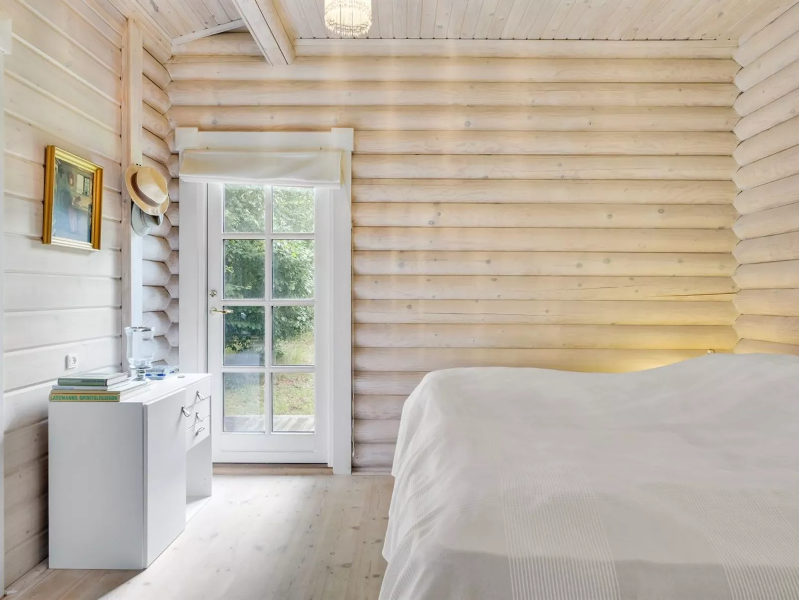 "Erika" - 250m from the sea-Binnen