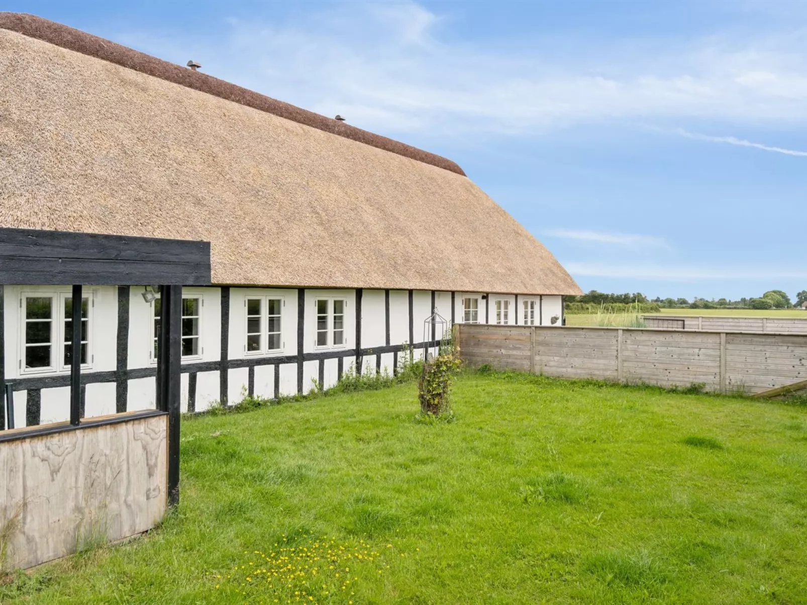 "Thessa" - 900m from the sea-Buiten