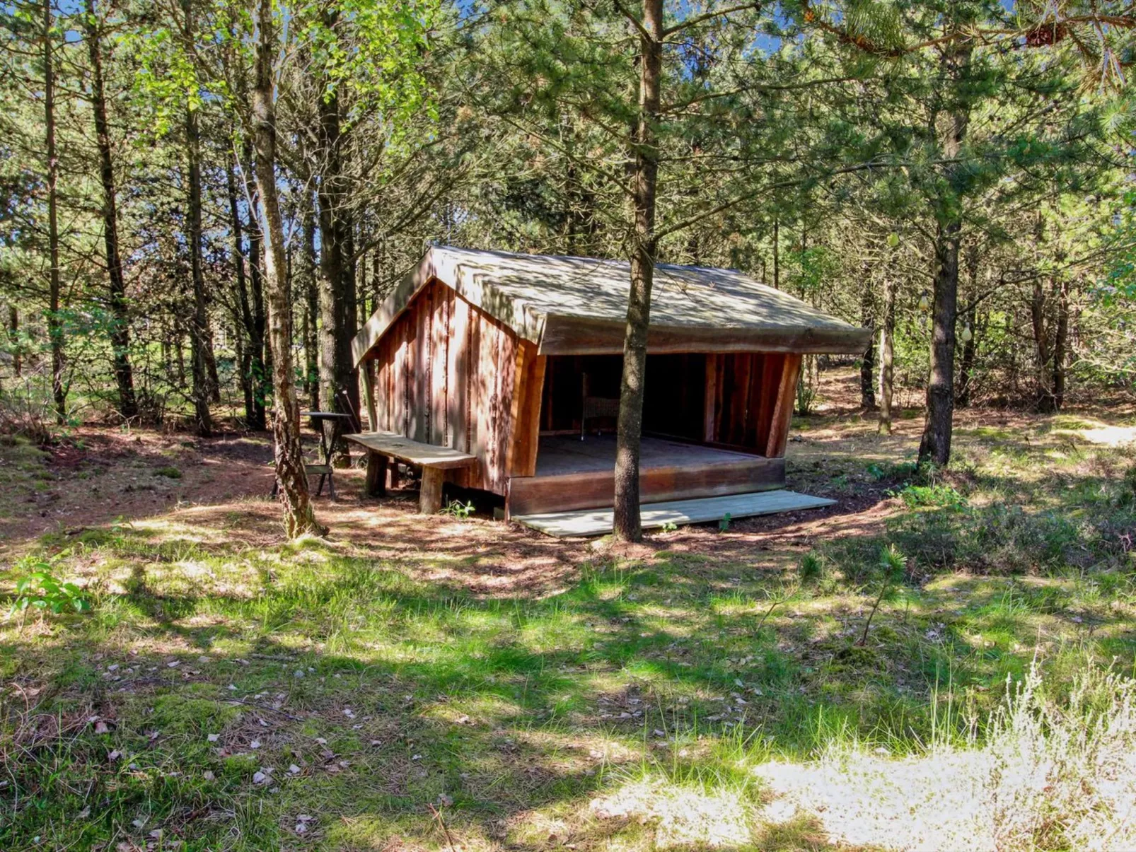 "Angret" - 3.5km from the sea-Buiten