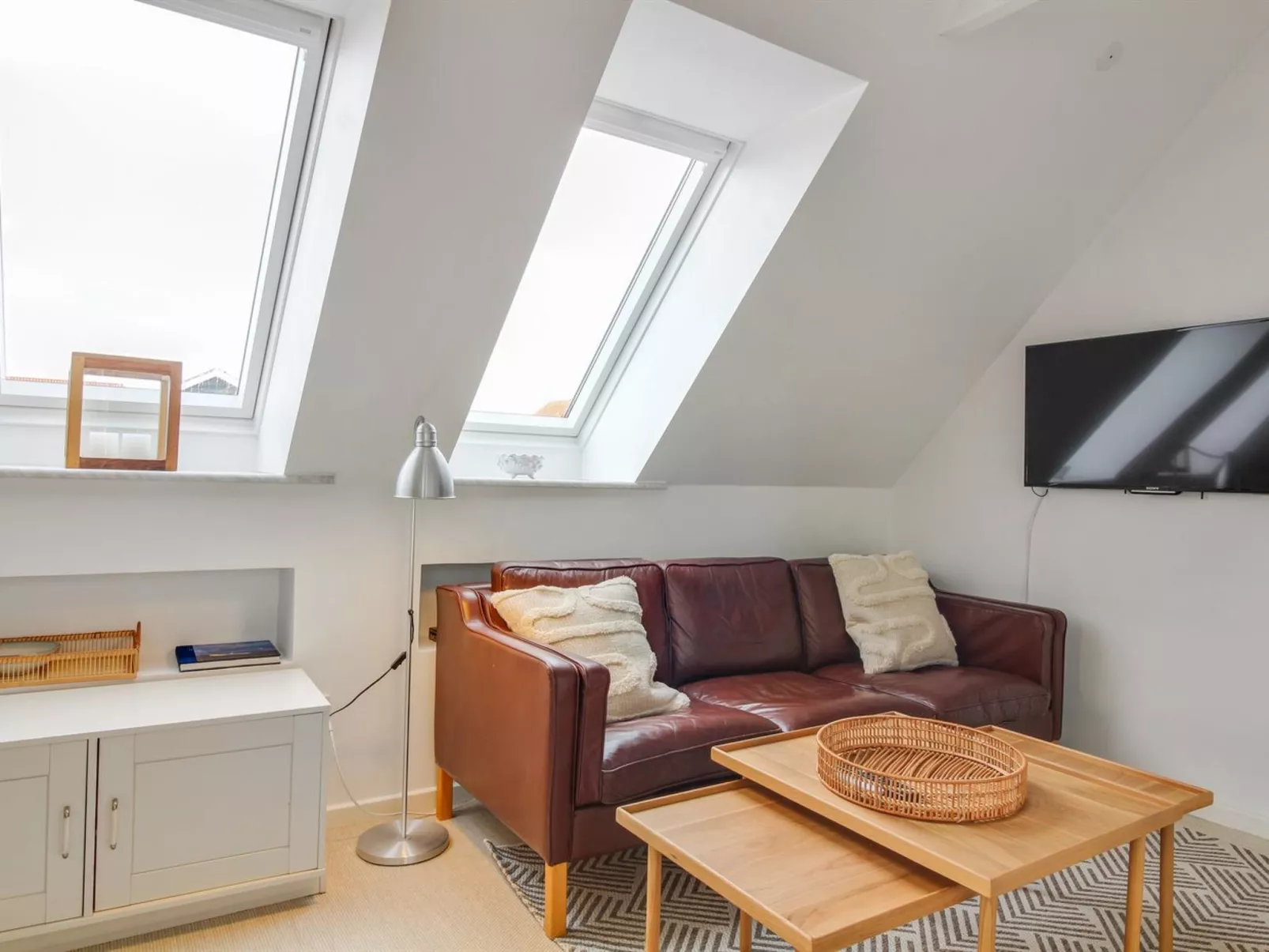 "Evangelina" - 350m from the sea-Binnen