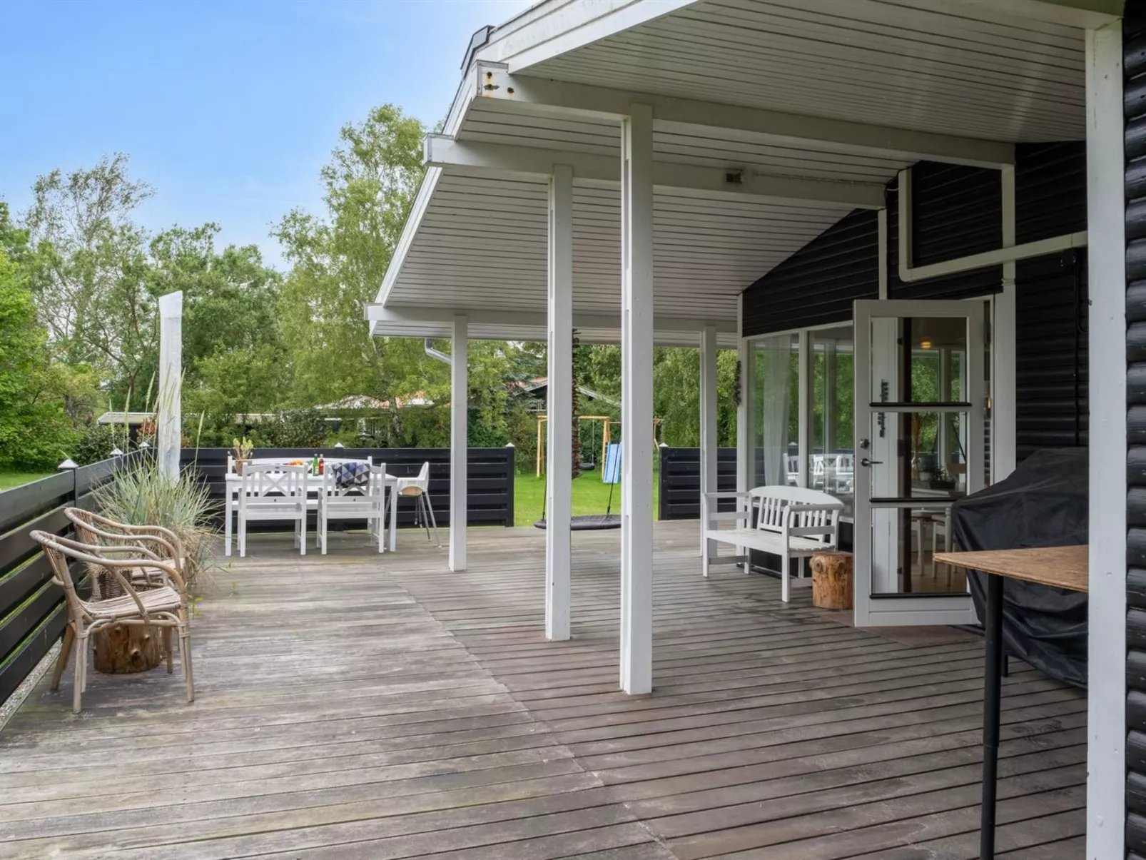 "Morten" - 500m from the sea-Buiten