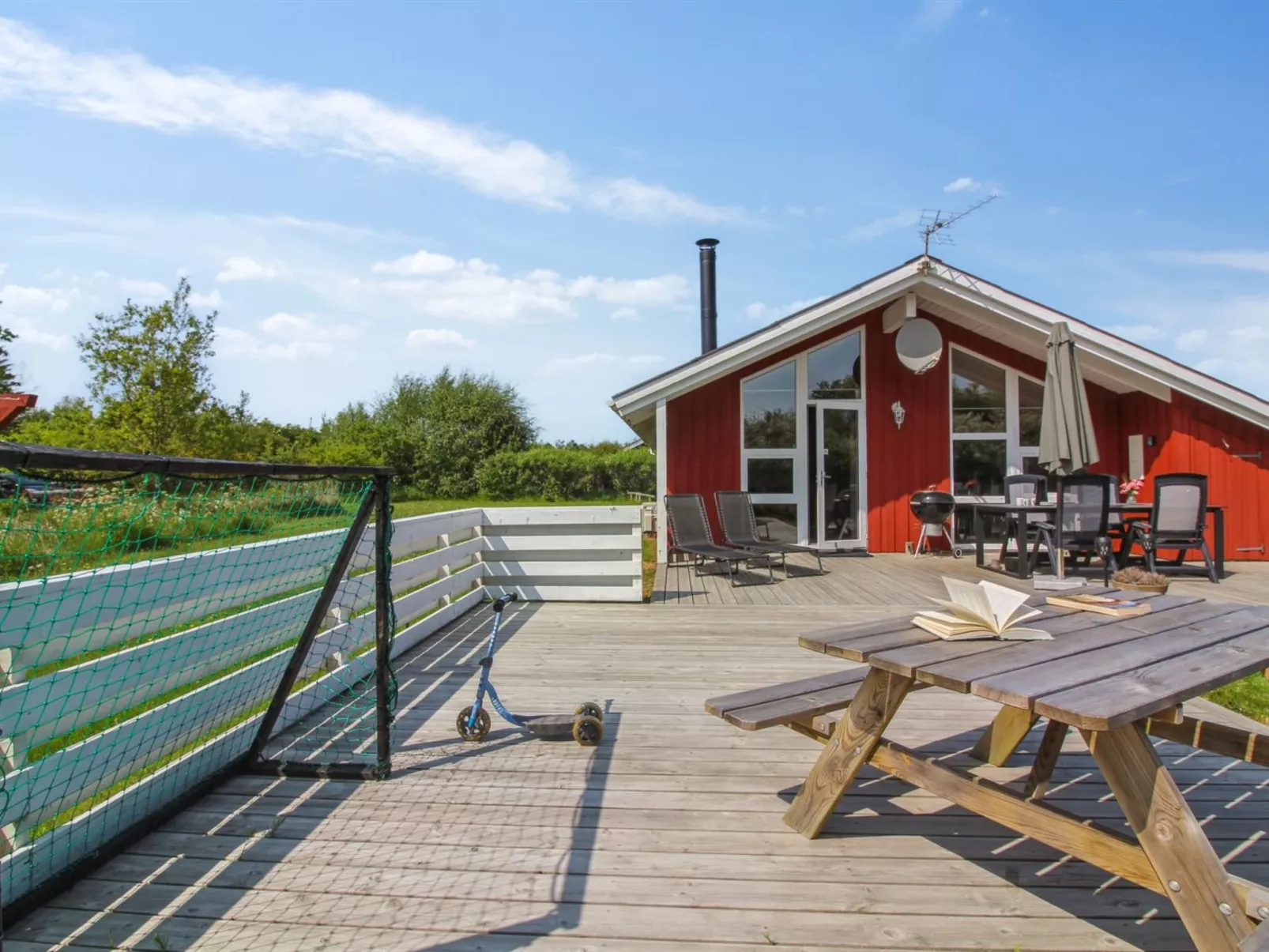 "Menka" - 1.3km from the sea-Buiten