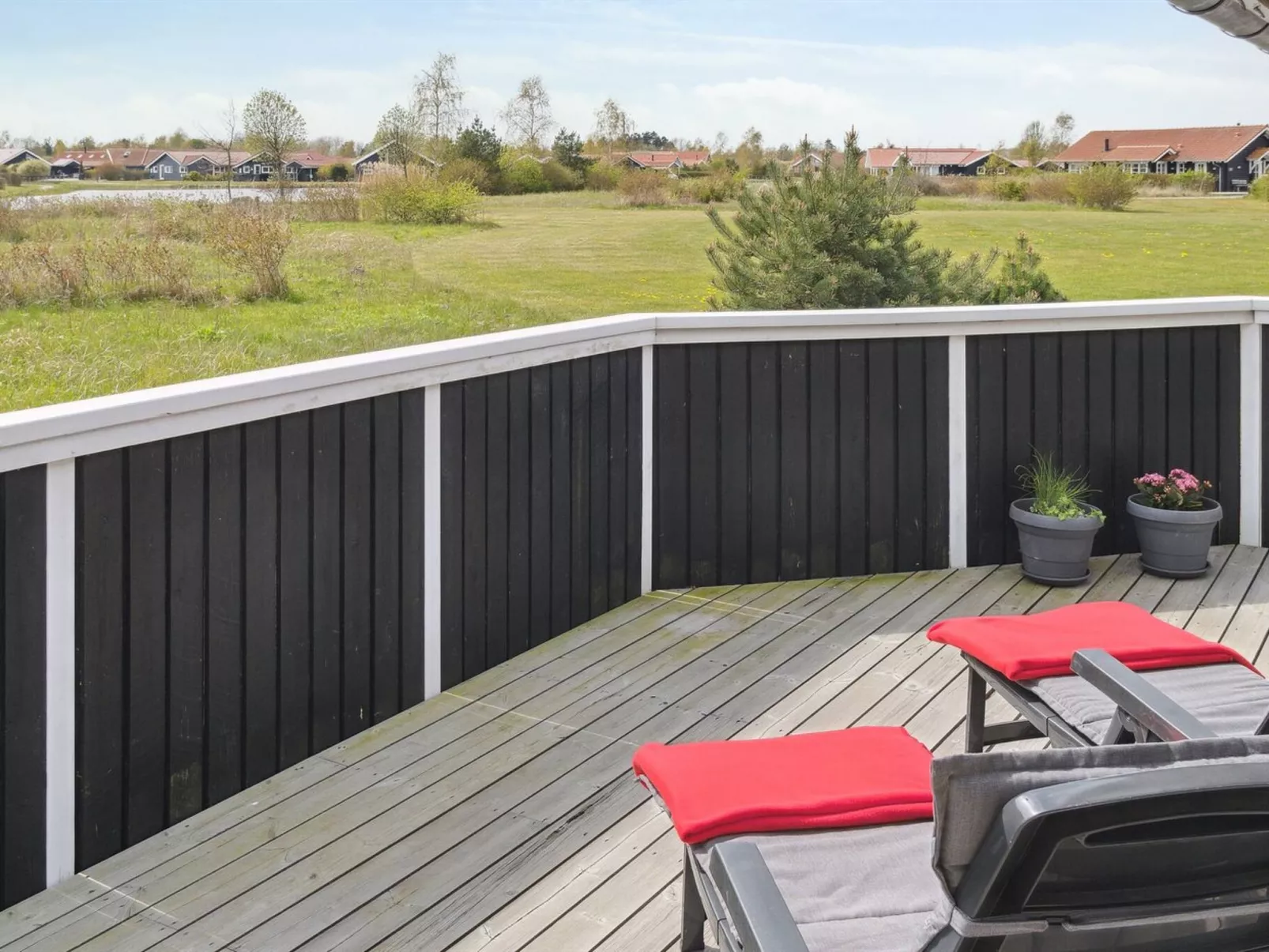 "Swanhild" - 900m from the sea-Buiten