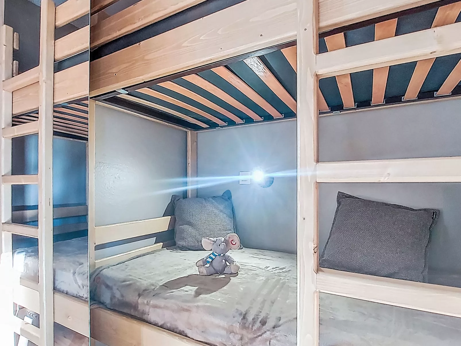 Cimes de Caron 2207-Binnen