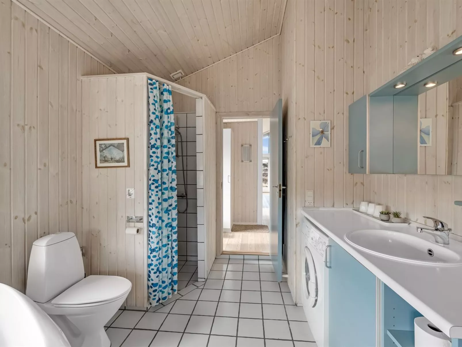 "Ferdine" - 1.5km from the sea-Binnen