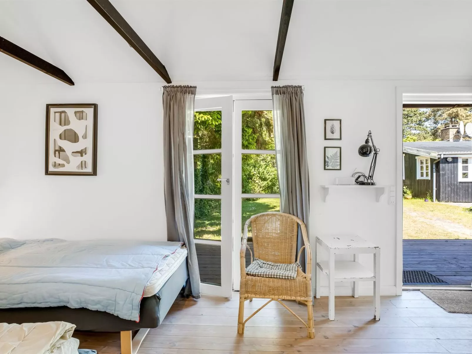 "Carly" - 100m from the sea-Binnen