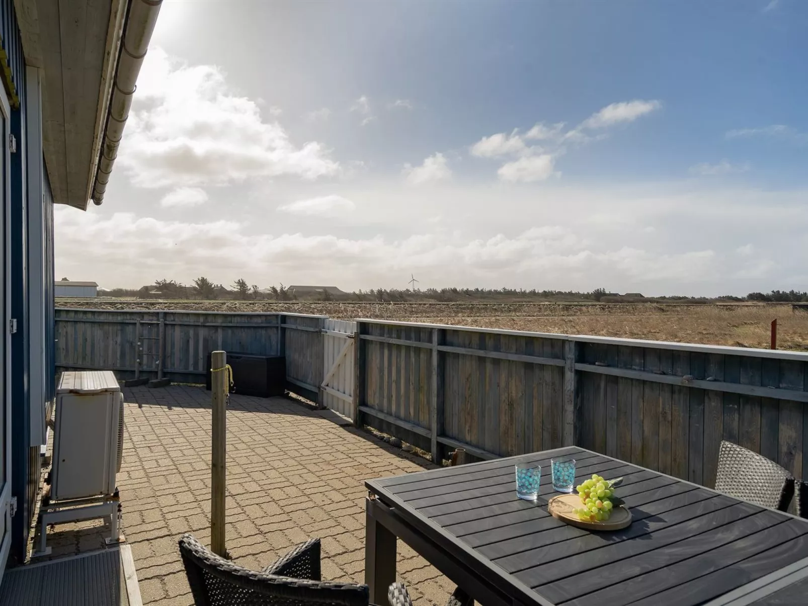 "Soyala" - 400m from the sea-Buiten