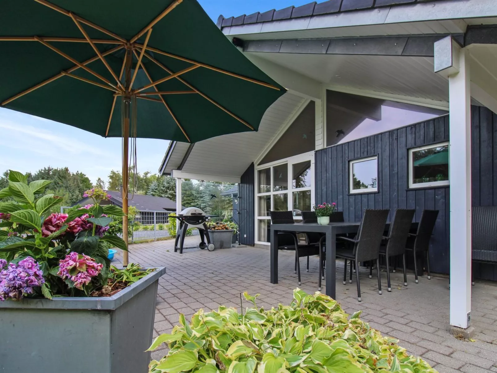 "Ulrikke" - 12km from the sea-Buiten