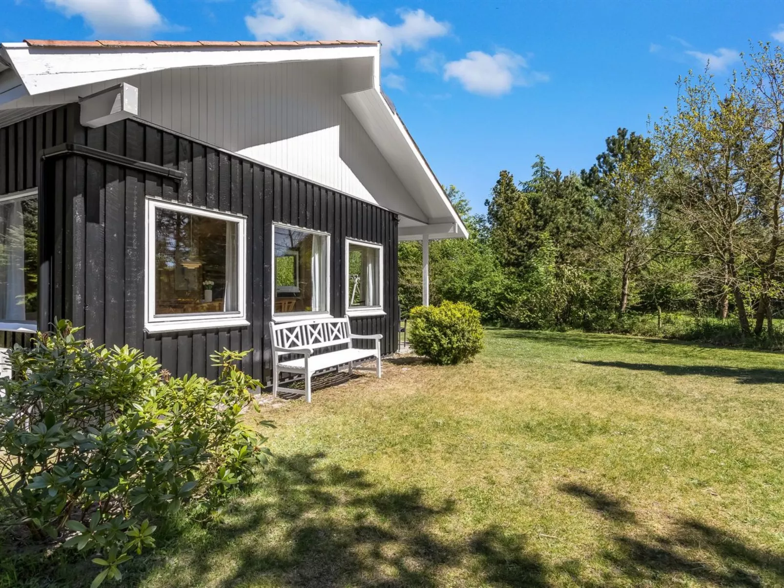 "Rustam" - 600m from the sea-Buiten