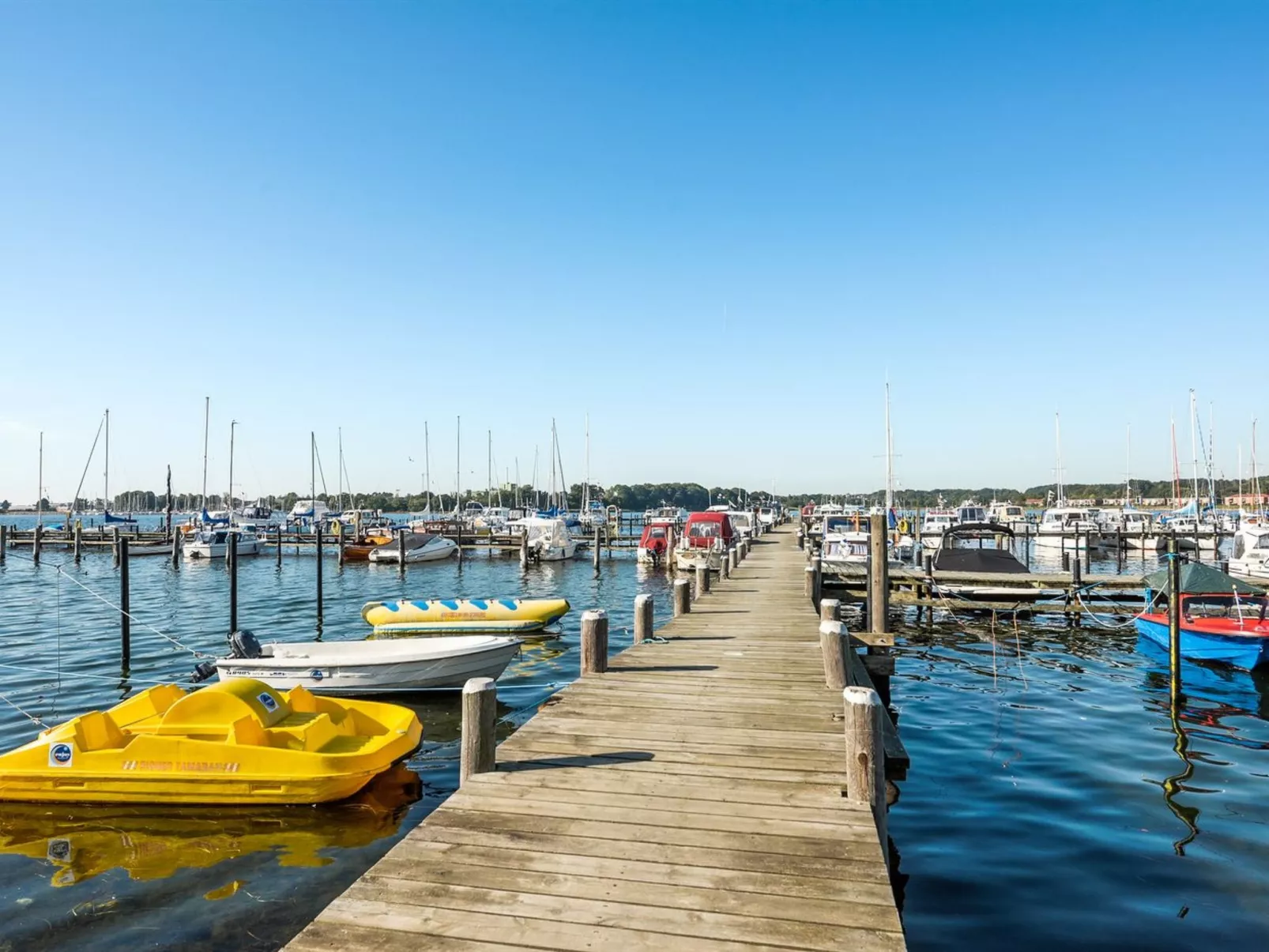 "Hardine" - 100m to the fjord-Buiten