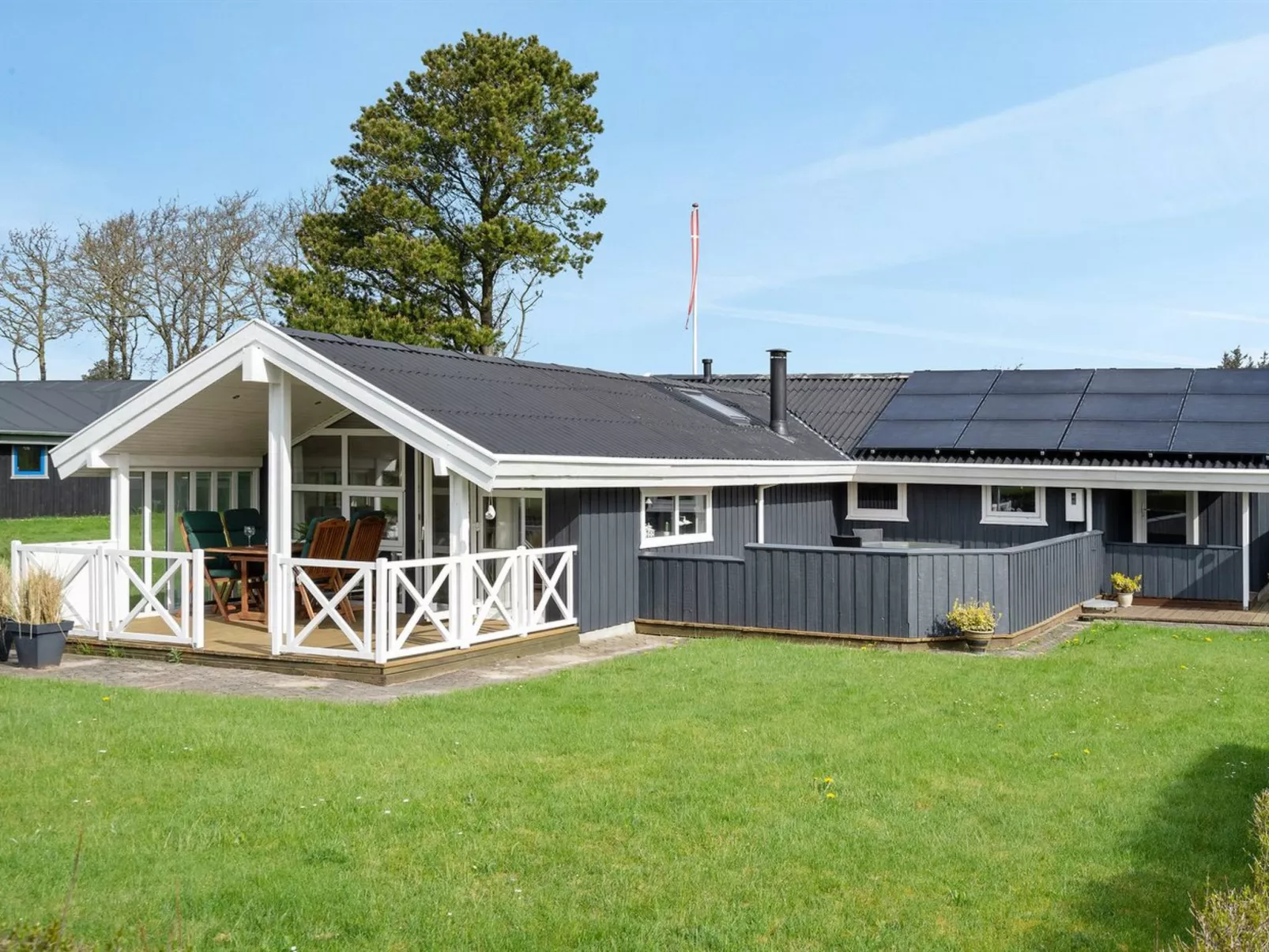 "Fliri" - 700m from the sea-Buiten