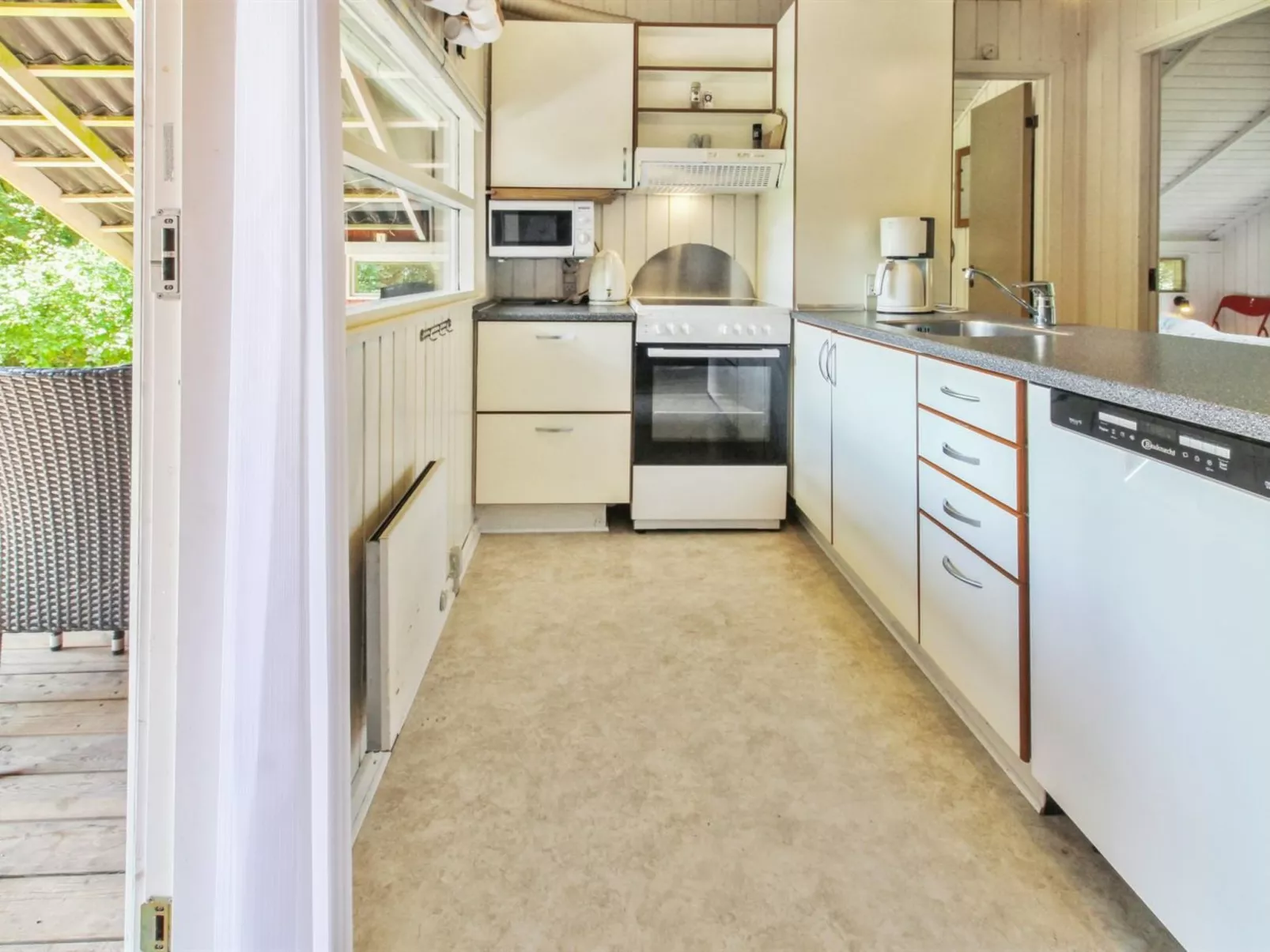 "Faustina" - 29km from the sea-Binnen