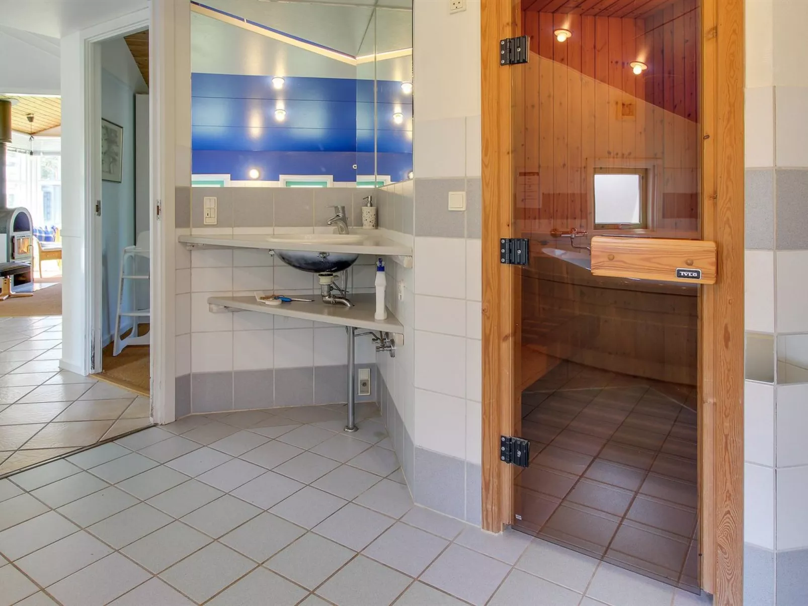 "Kiris" - 800m from the sea-Binnen