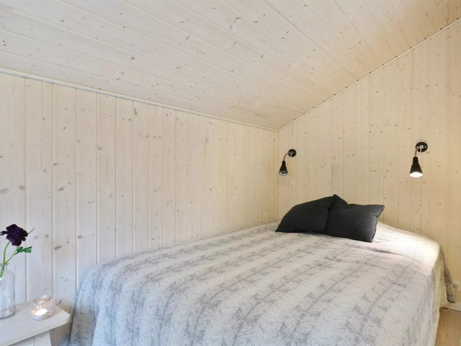 "Haiko" - 250m from the sea-Binnen