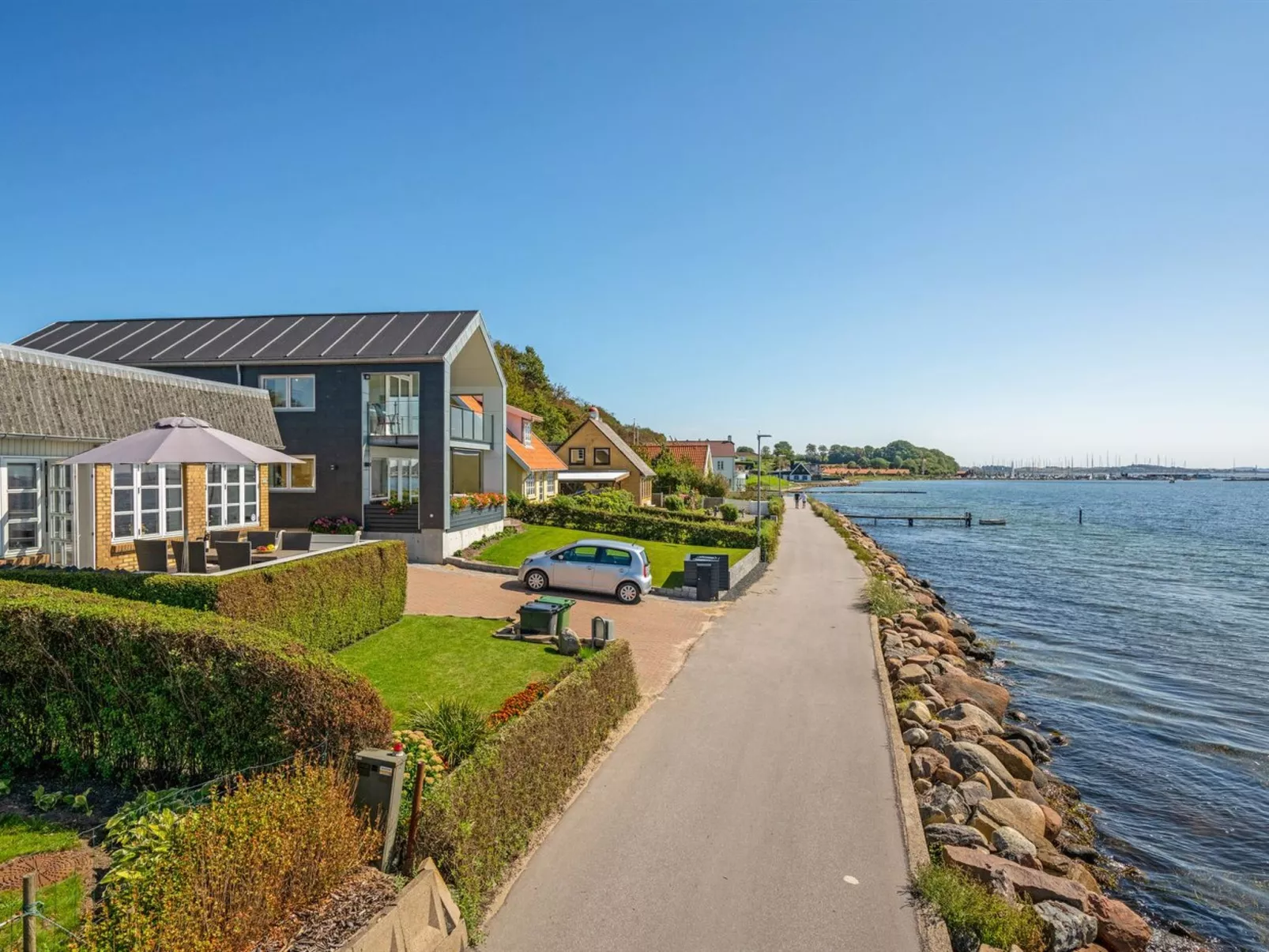 "Palnir" -  from the sea-Buiten