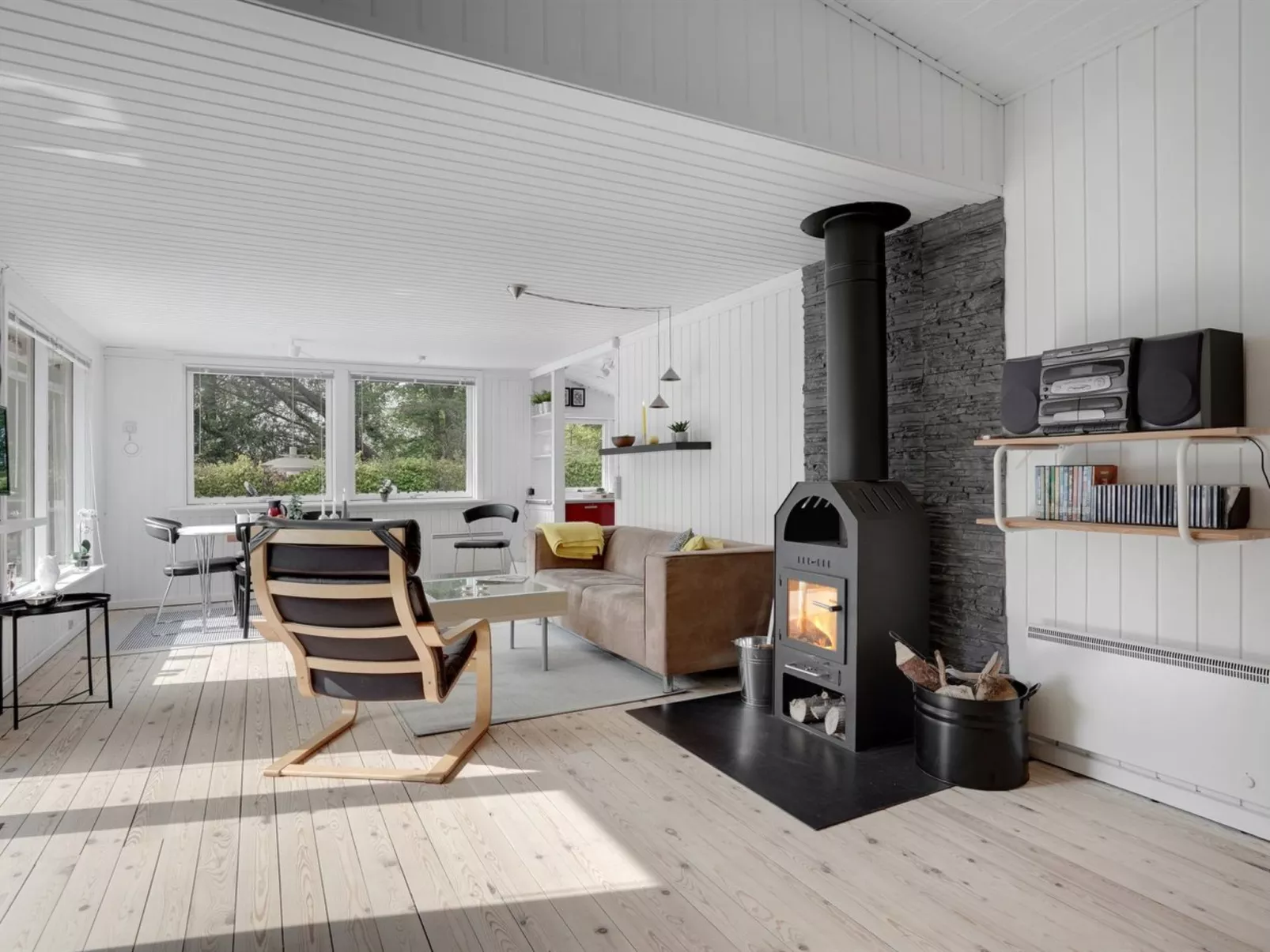 "Mainio" - 800m from the sea-Binnen