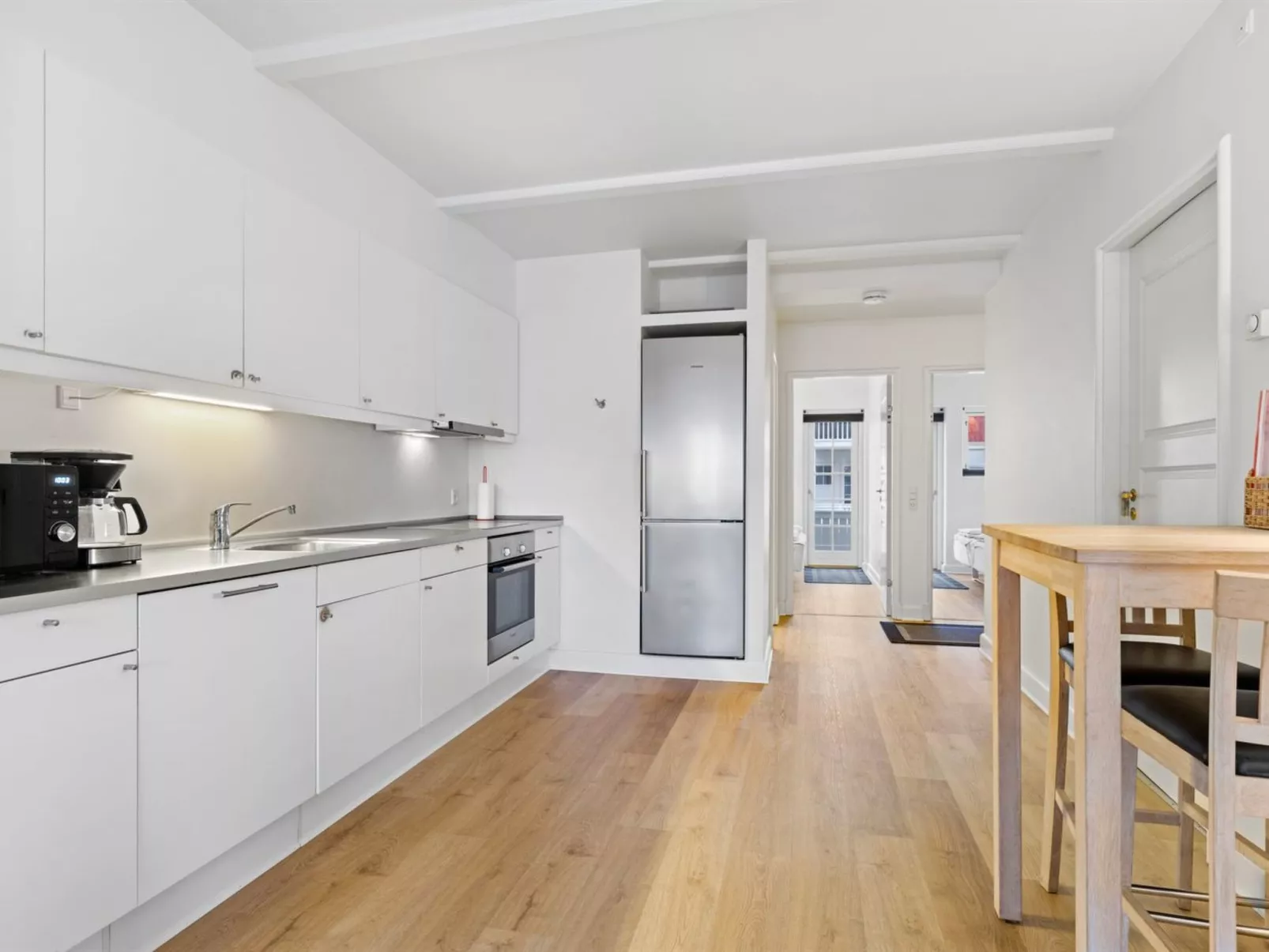 "Terina" - 5m from the sea-Binnen