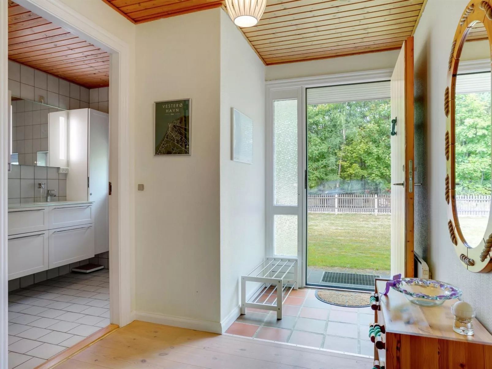 "Maksimilian" - 1.5km from the sea-Binnen