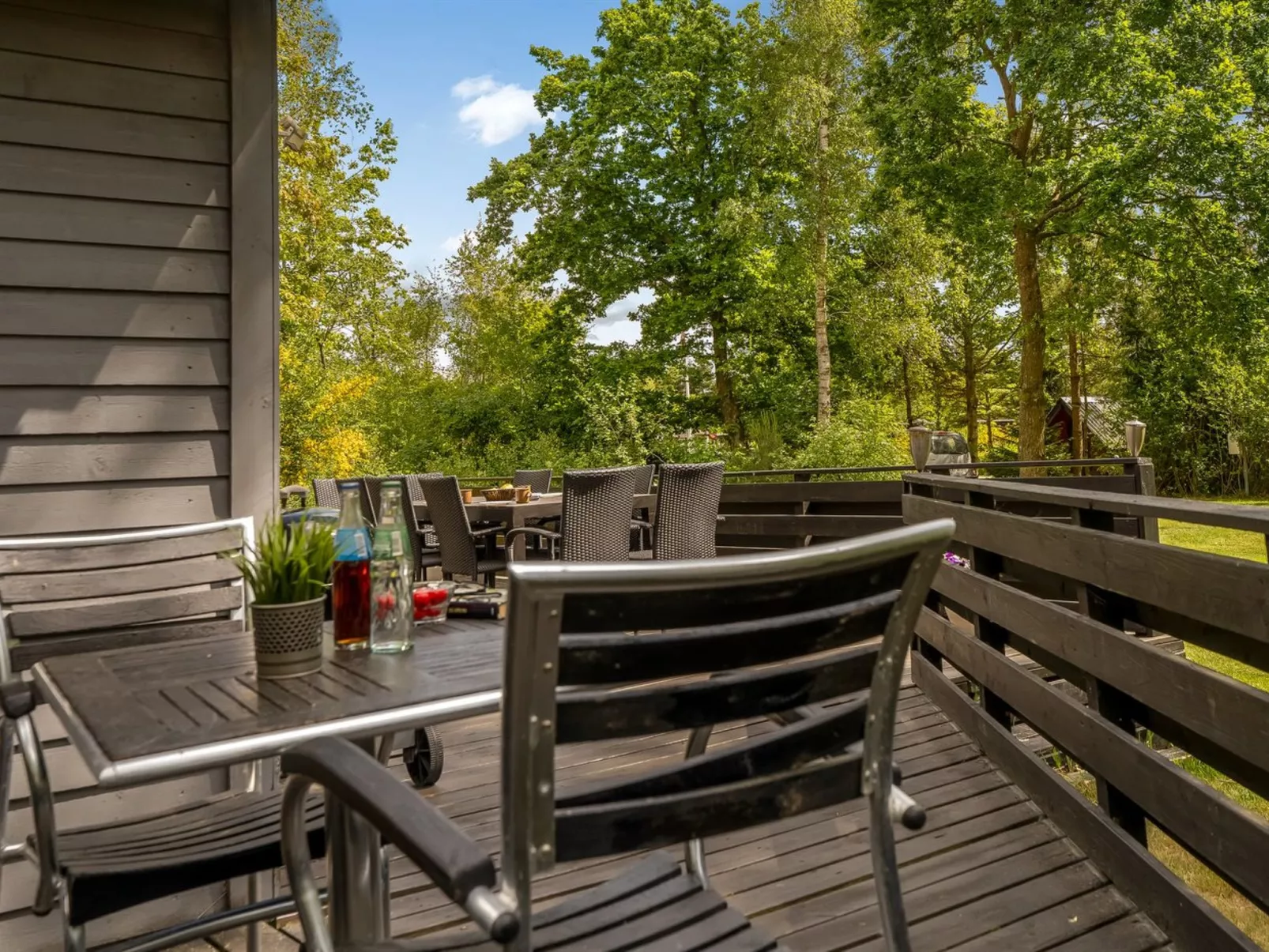 "Anine" - 200m to the fjord-Buiten