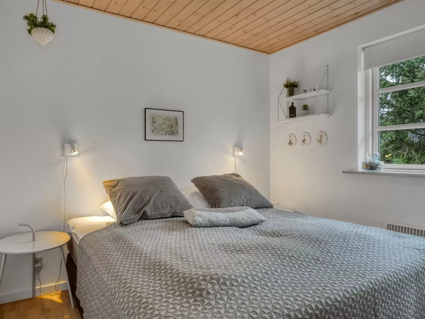 "Christina" - 300m to the fjord-Binnen