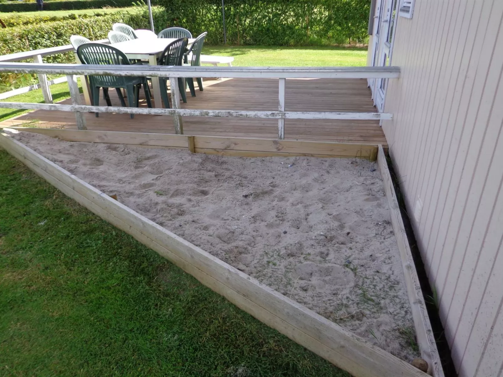 "Dunya" - 400m from the sea-Buiten