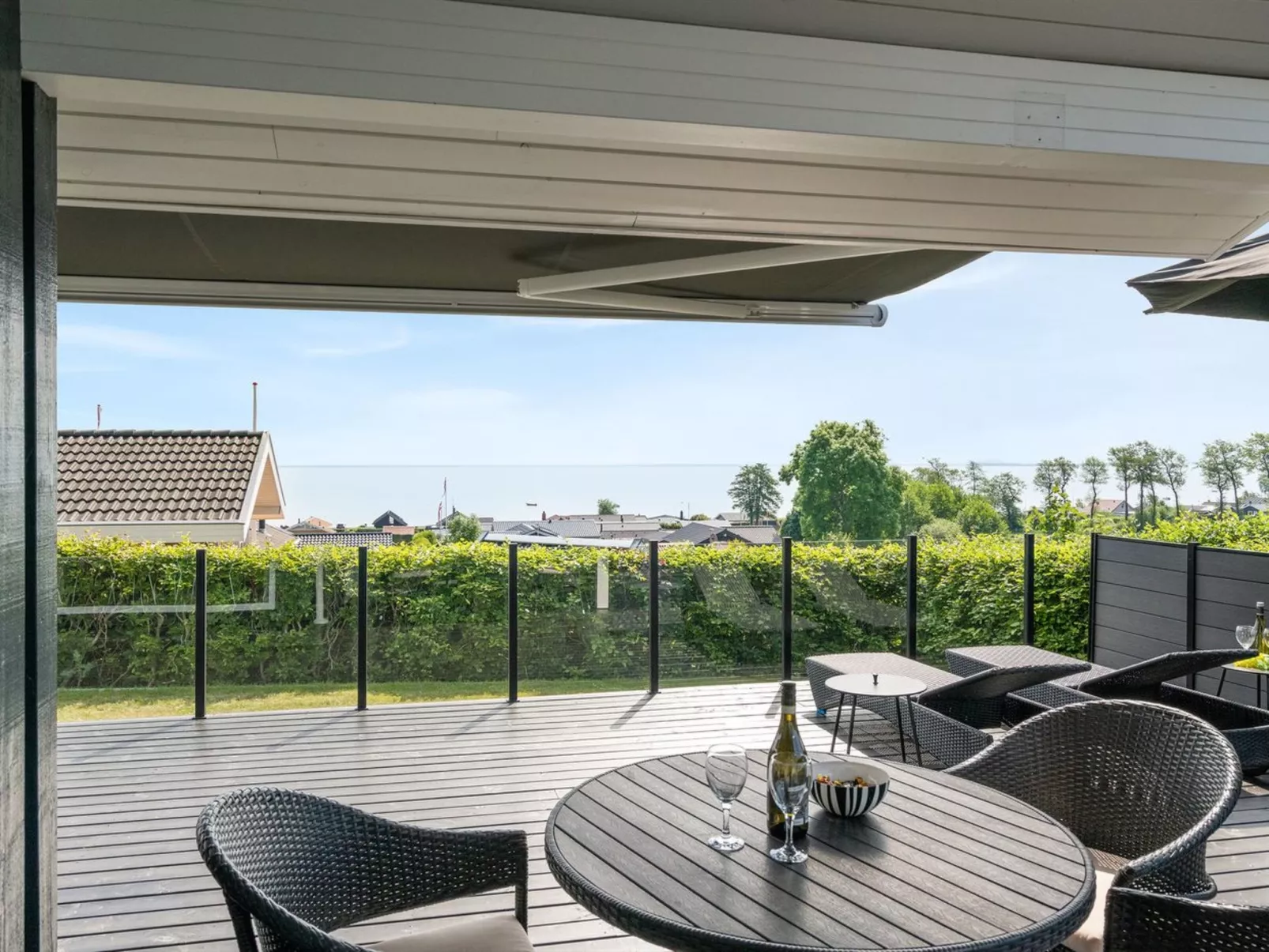 "Aasta" - 250m from the sea-Buiten