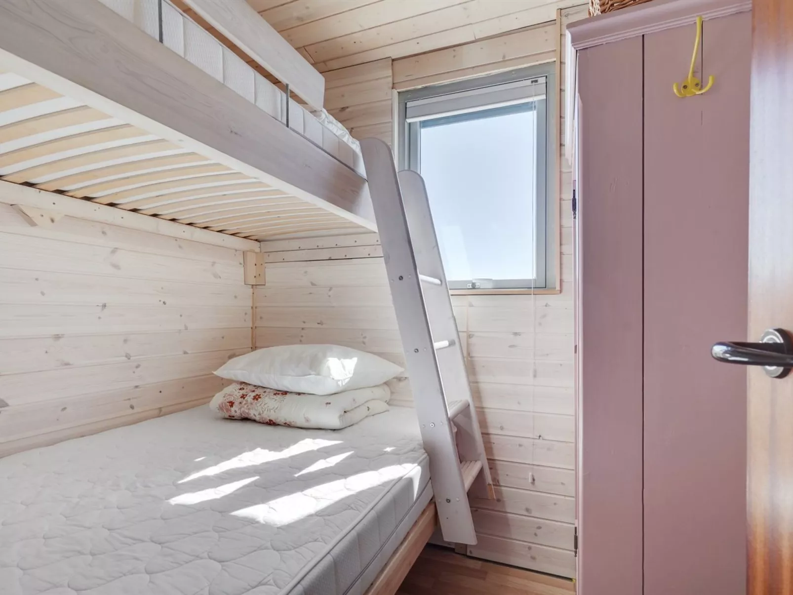 "Felis" - 200m from the sea-Binnen