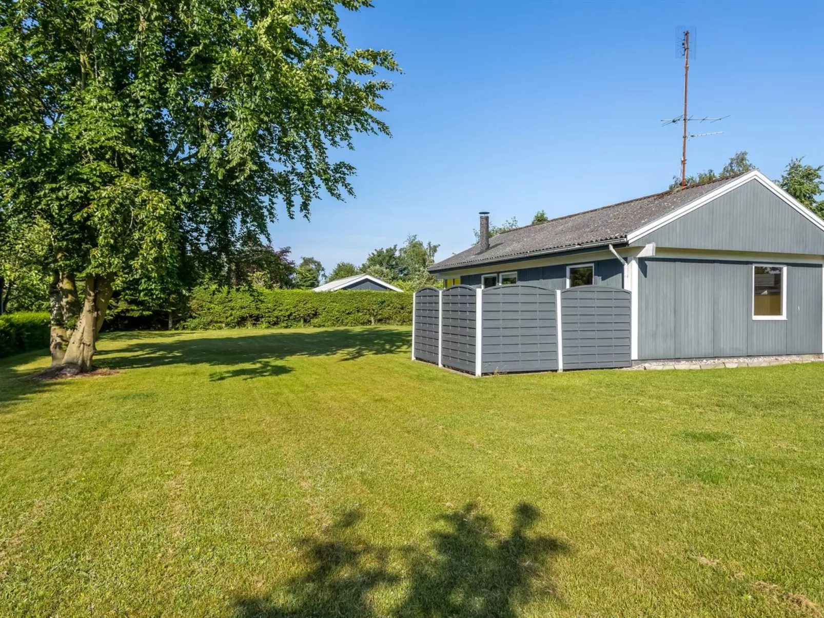 "Davida" - 400m from the sea-Buiten