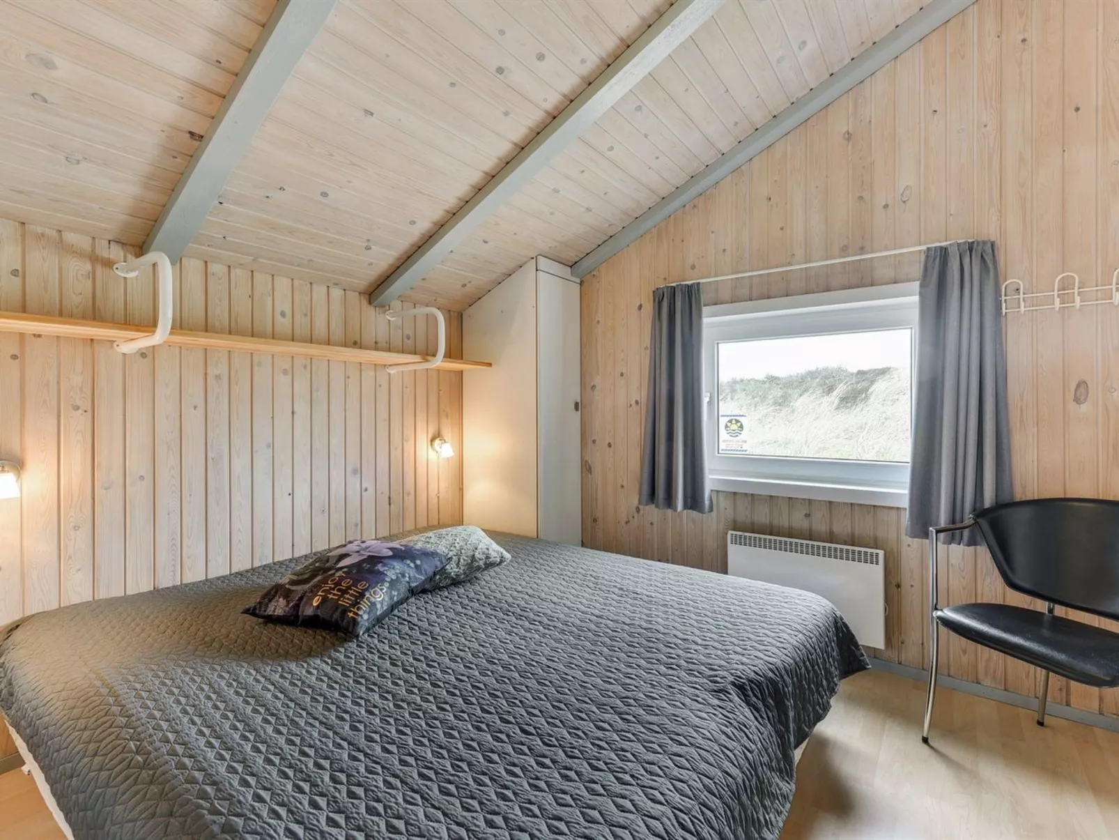 "Tennie" - 300m from the sea-Binnen