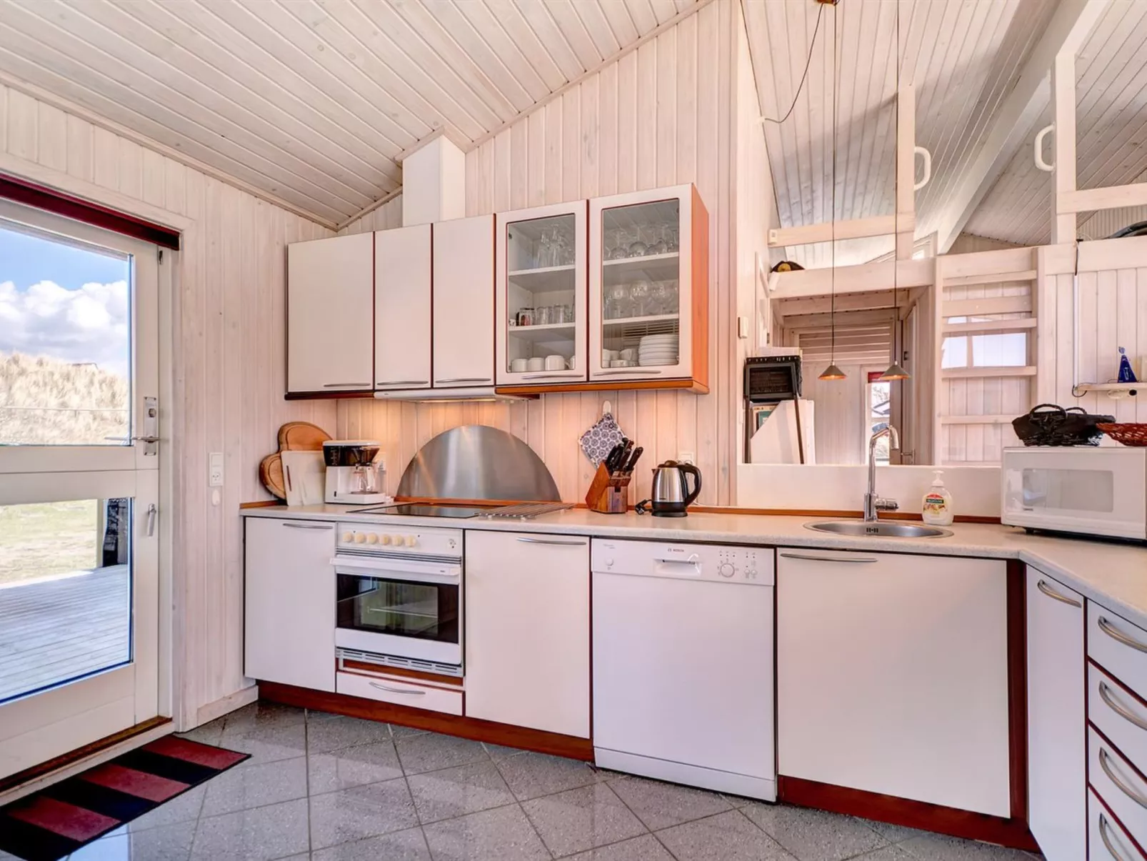 "Nedelko" - 250m from the sea-Binnen