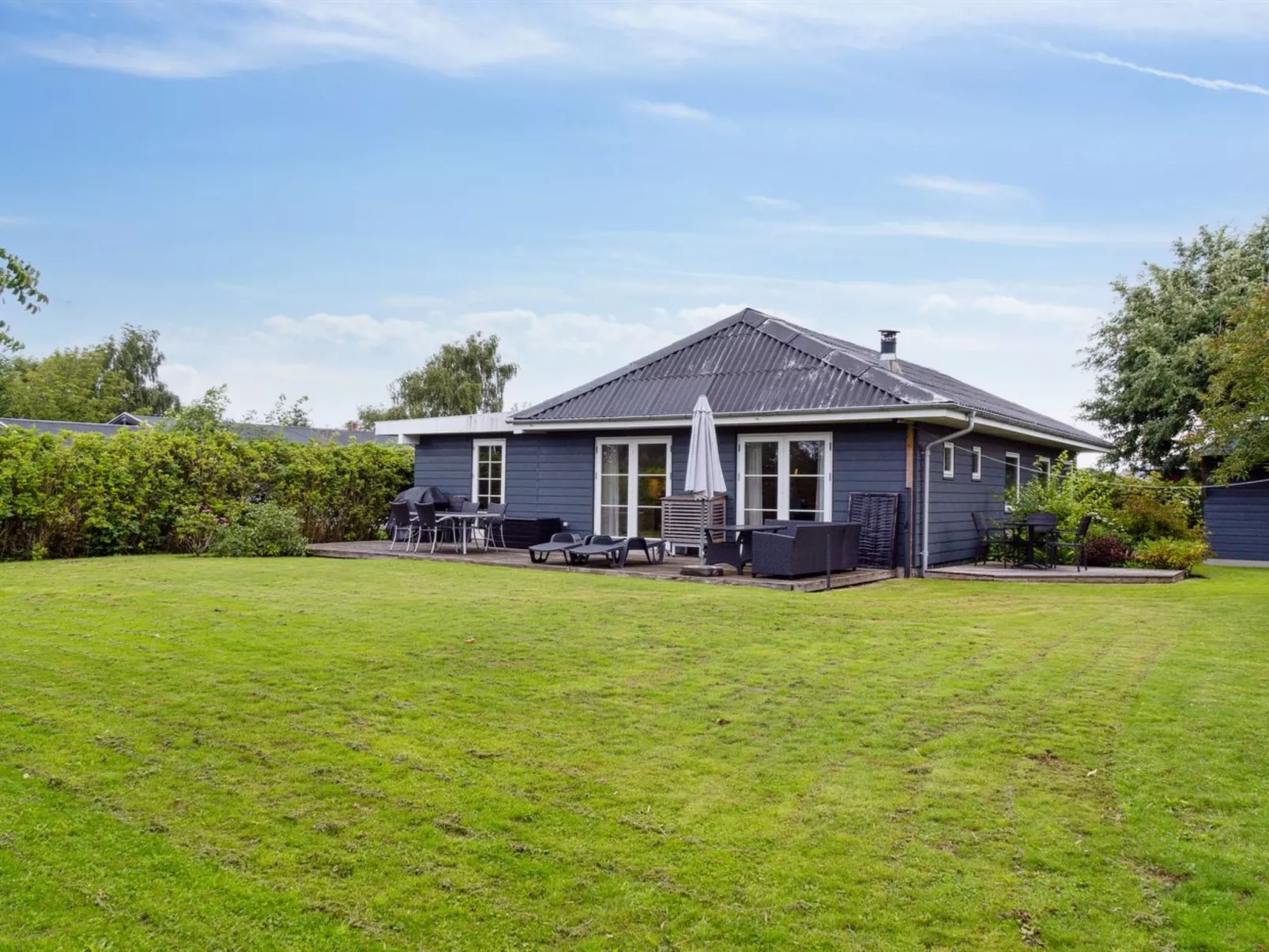 "Thala" - 150m from the sea-Buiten