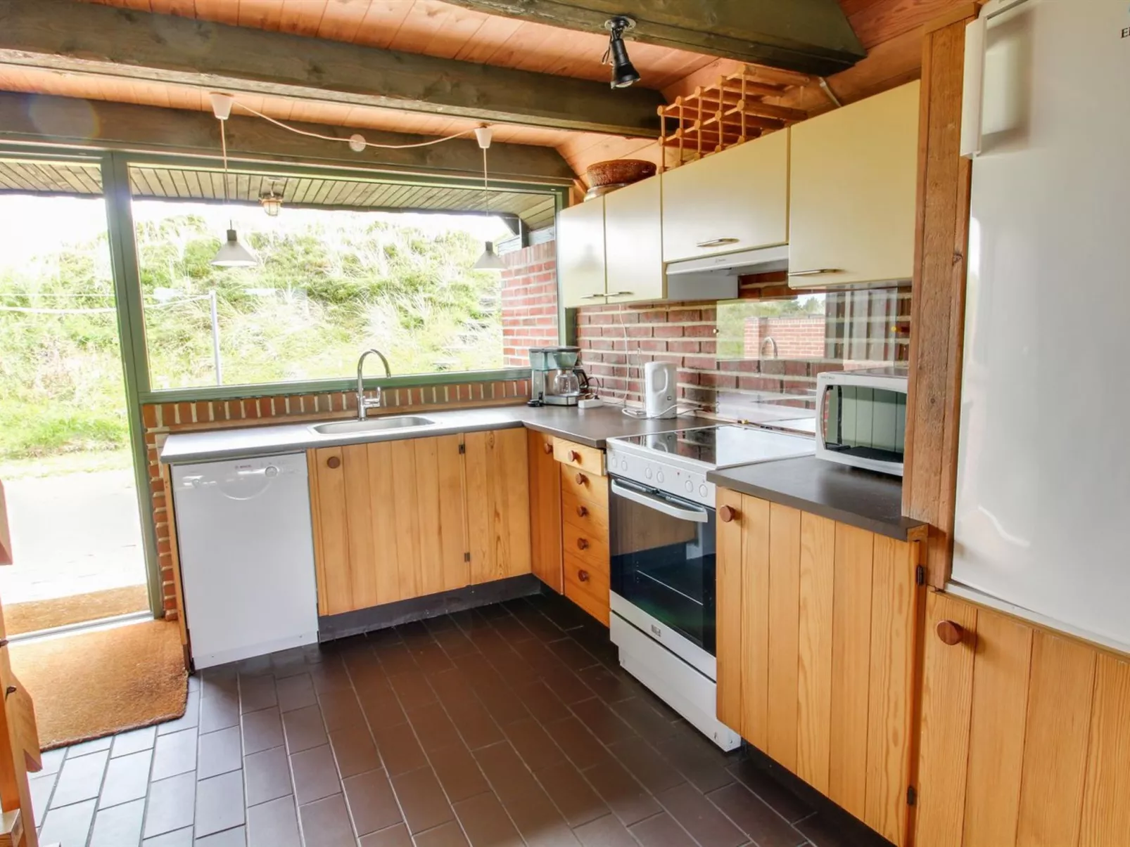 "Tofi" - 400m from the sea-Binnen