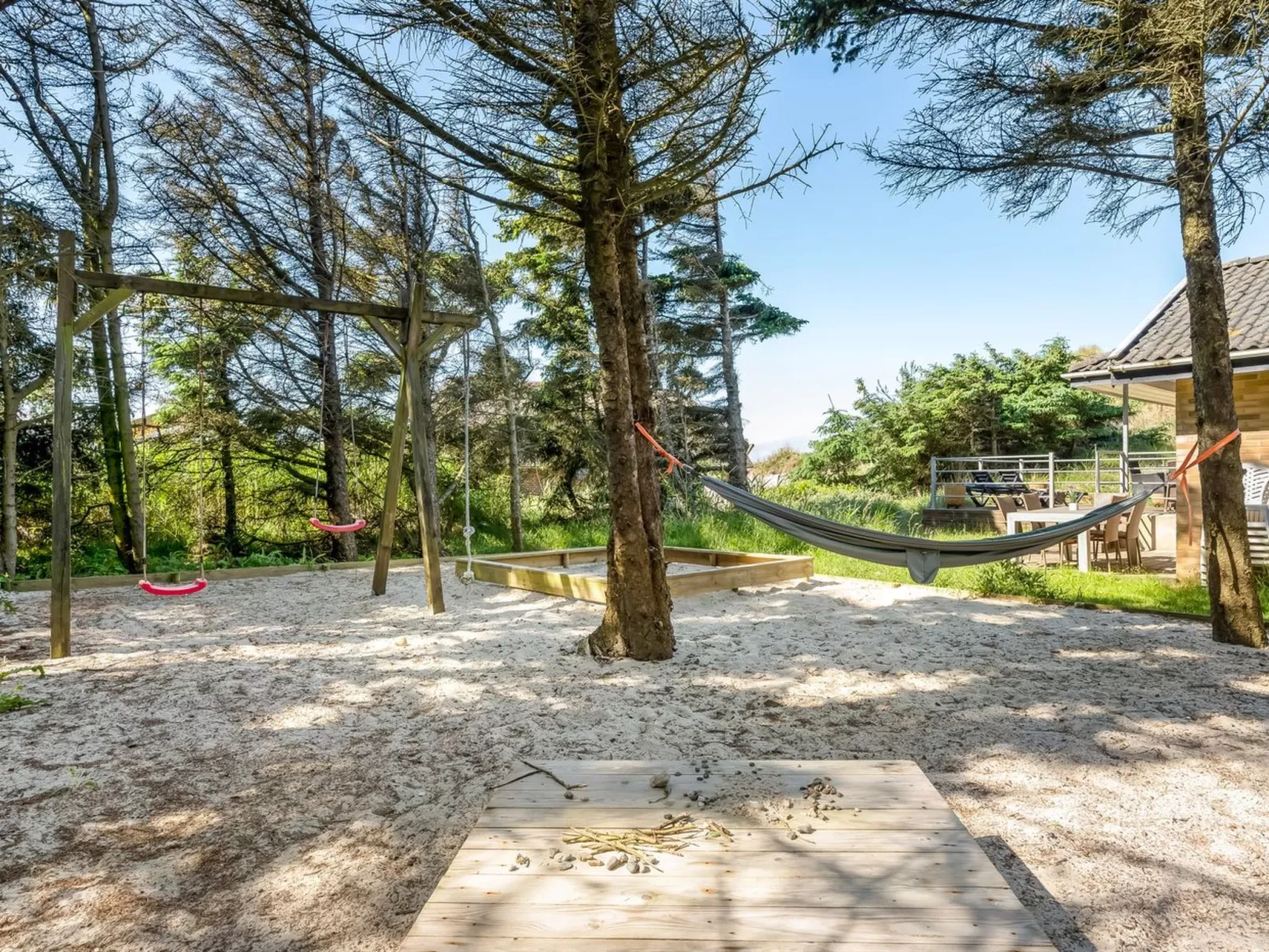 "Ewy" - 300m from the sea-Buiten