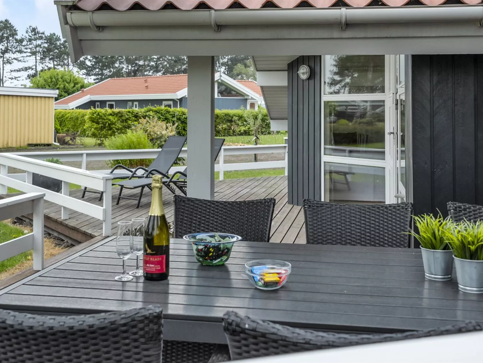 "Barth" - 150m from the sea-Buiten