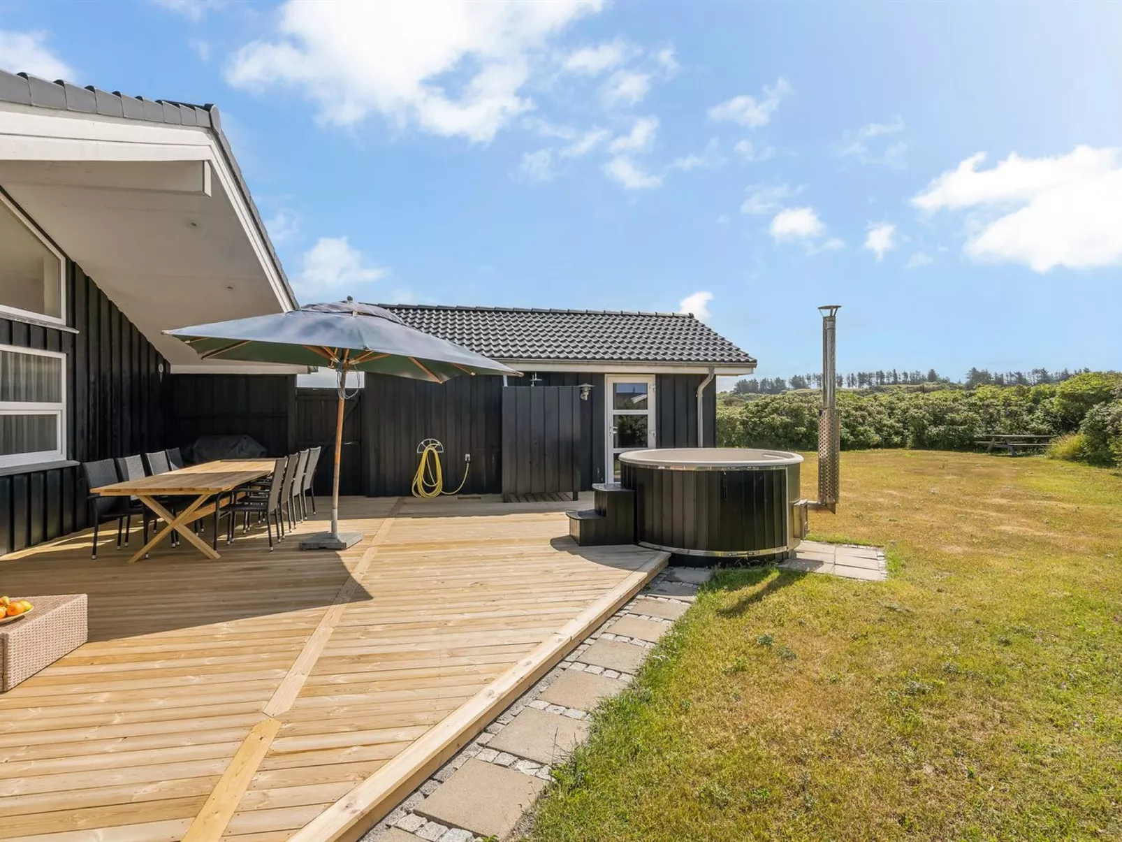 "Lex" - 150m from the sea-Buiten